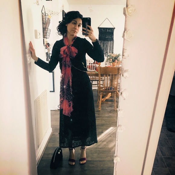Dresses & Skirts - Black dress